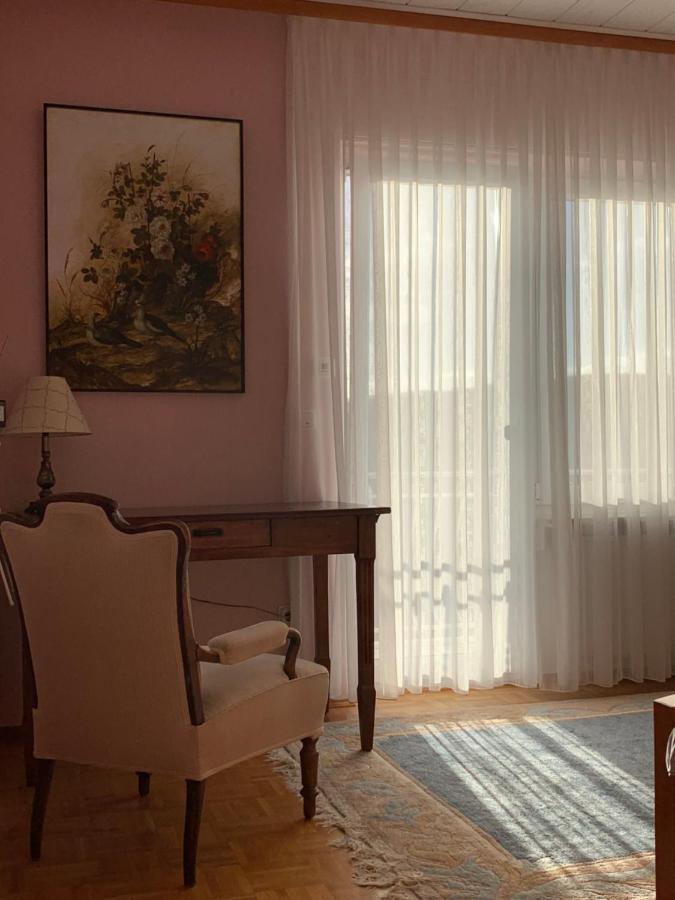 Appartement Haus Am Pfingstborn à Ober-Mörlen Extérieur photo