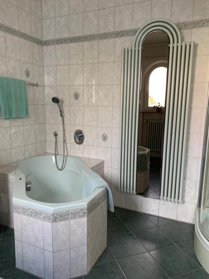 Appartement Haus Am Pfingstborn à Ober-Mörlen Extérieur photo
